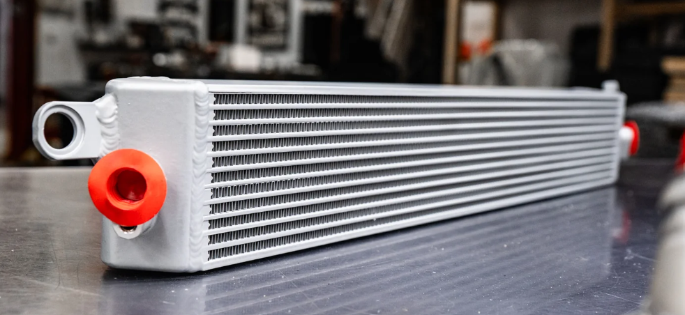 Clubsport Racing Oil Cooler (E9x M3)