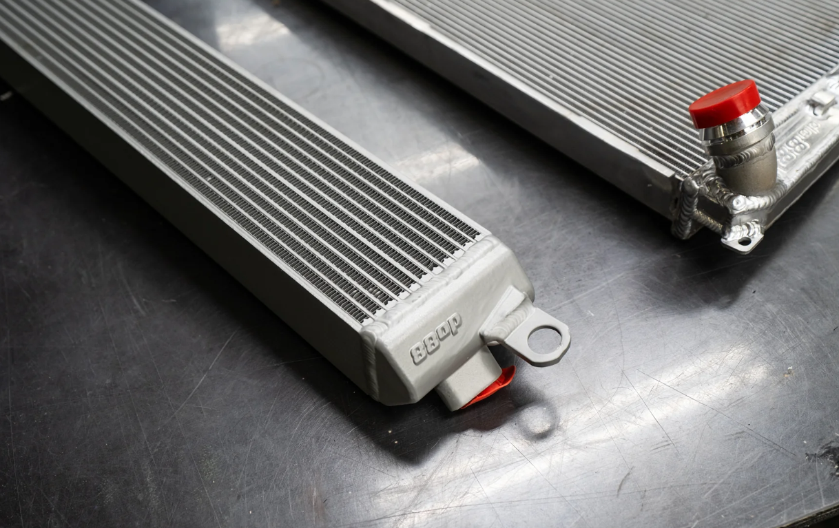 Clubsport Racing Oil Cooler (E9x M3)