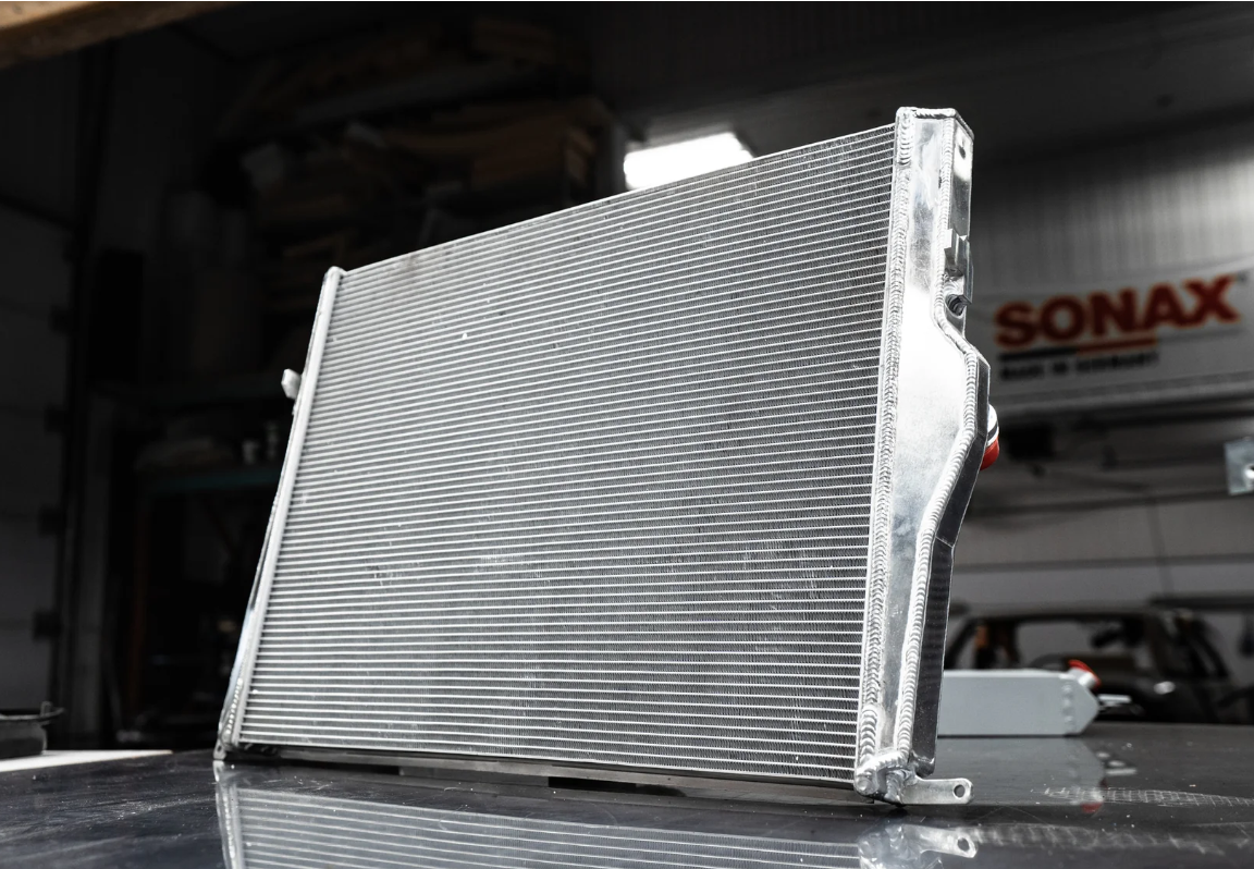 Clubsport Racing Radiator (E9x M3)